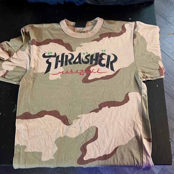 Men’s shirt - Picture 1 of 1